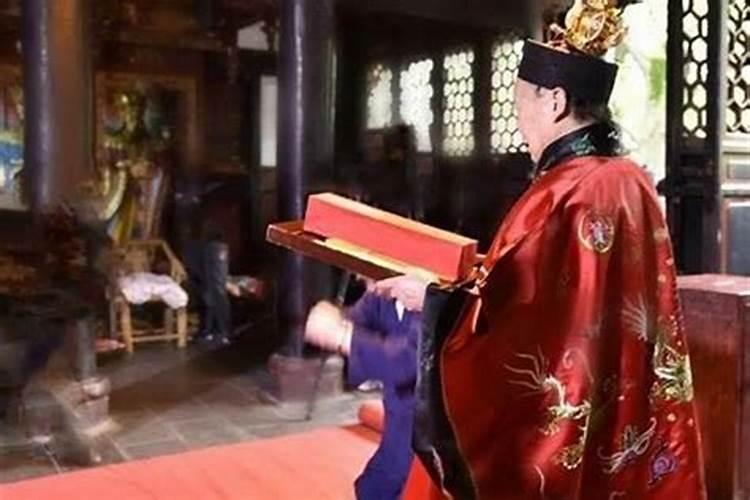 2025年挂春联吉日