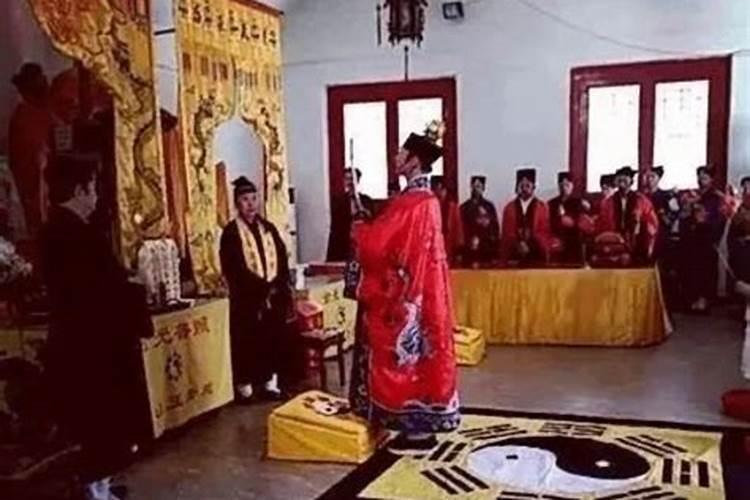 算卦的说不是童子但还了童子替身有没有事(观香的说是童子)？