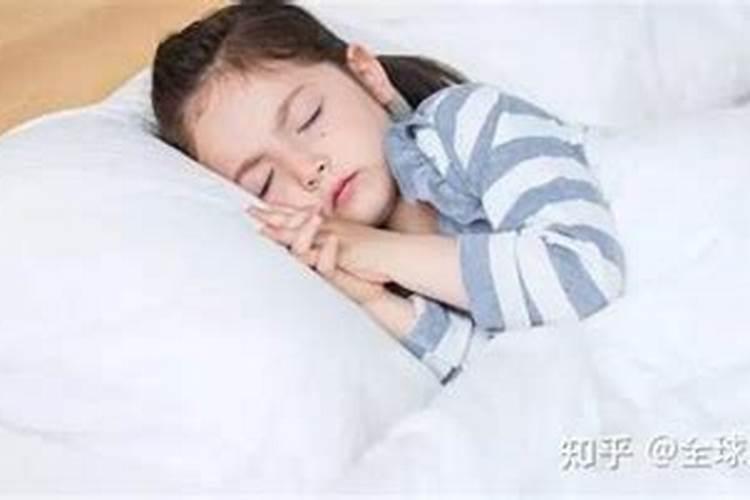 我怀孕了。老公做梦梦见我生了一个女孩子。是不是就生女孩？