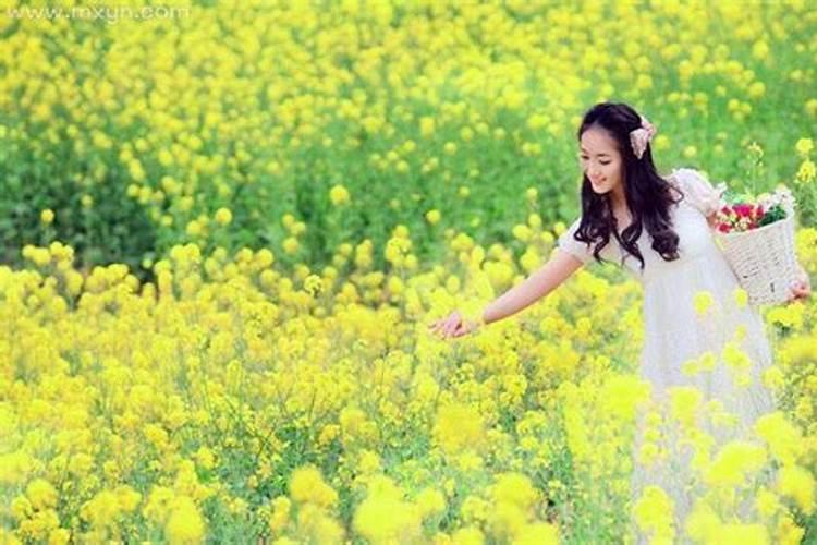 梦见漂亮女人什么意思 预兆