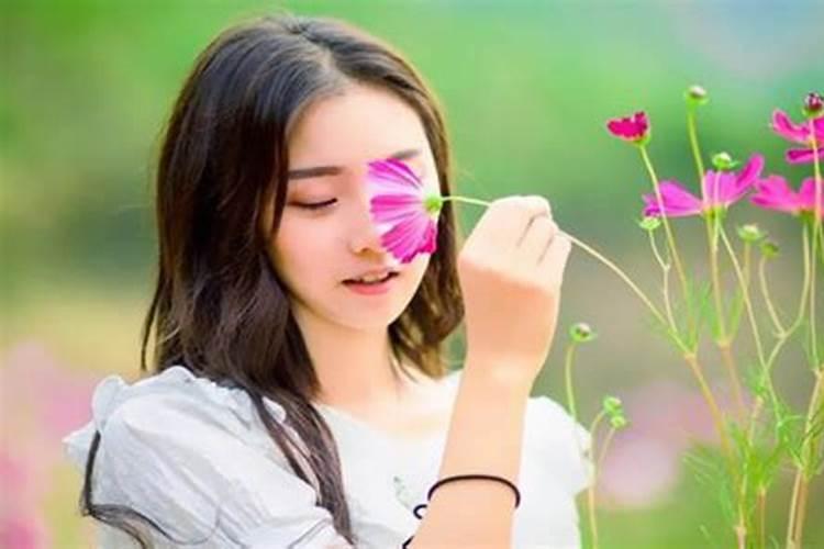 阴历十月初一的女孩命运如何