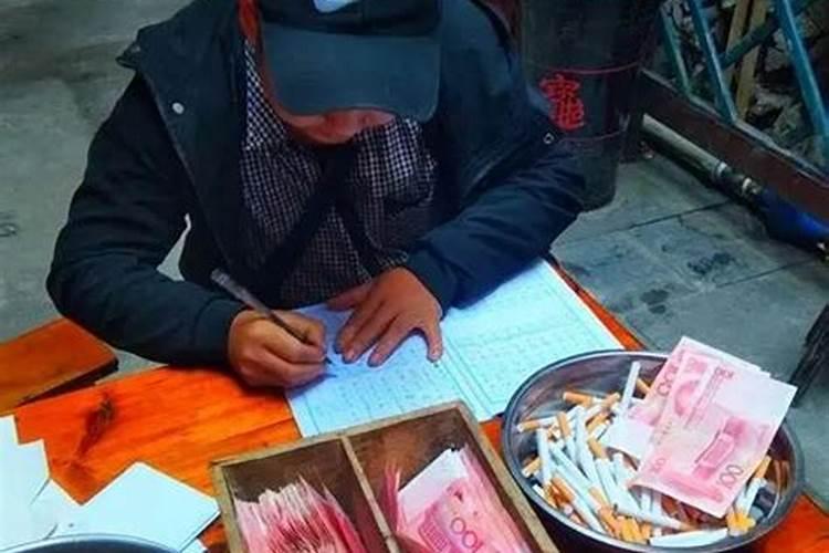 丧葬文化做‘七’
