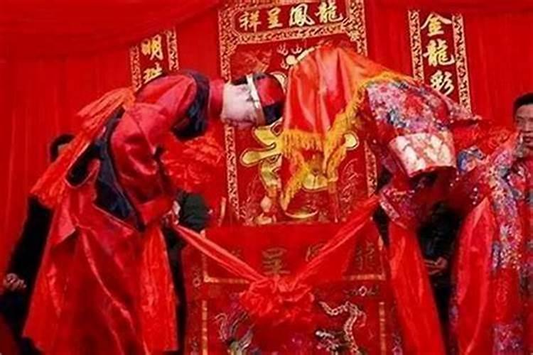为何男女八字合婚上等 还会离婚？
