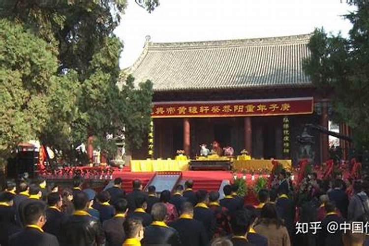 传统的腊八粥应该放什么东西