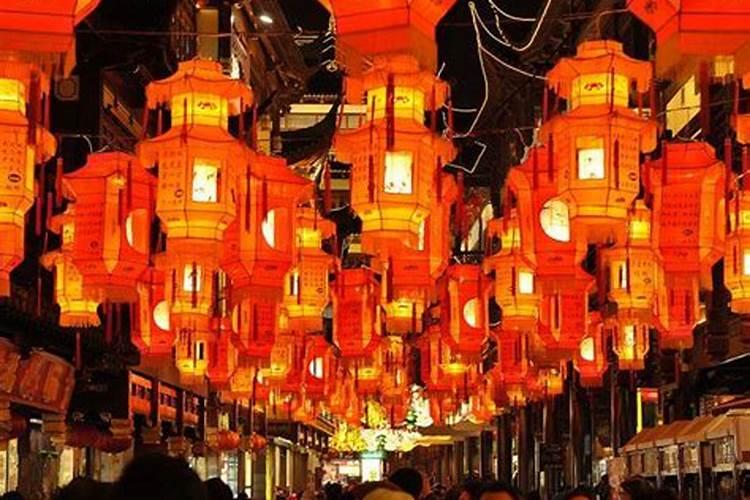 正月十五送坟灯送几盏好