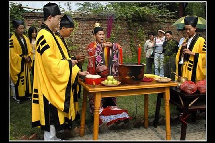 怎么知道生辰八字硬不硬,查自己的八字硬不硬