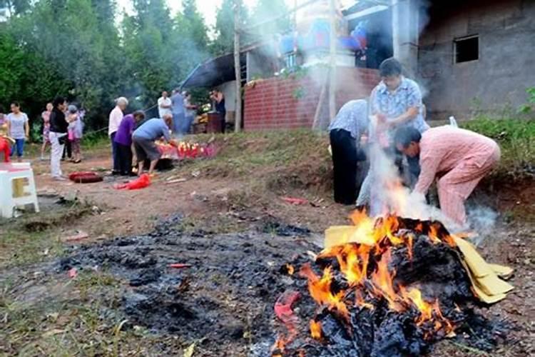 七月十五在家里怎么祭祀祖先