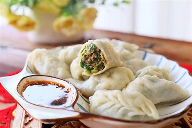 初五为什么要吃饺子？