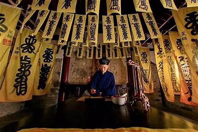 紫微命盘两人配对 看迁移宫和福德宫？