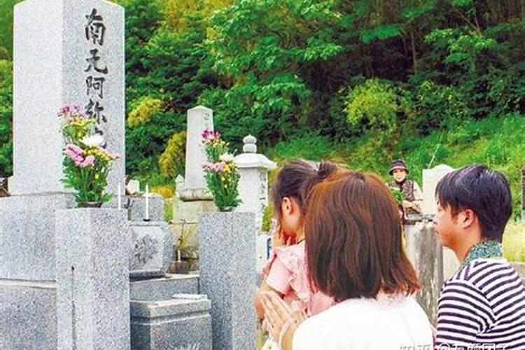 其他国家也有其独特的“清明节”,他们是怎么过自己的清明节的？