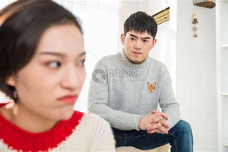 梦见和死人拉手还说话