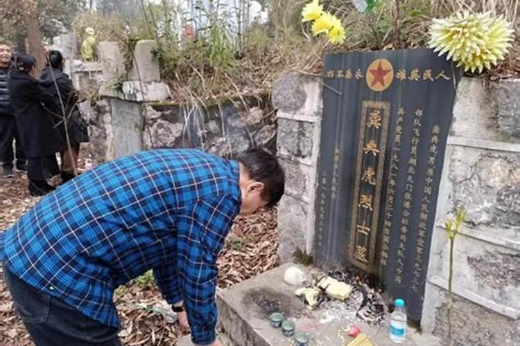 农历七月十四出生的人