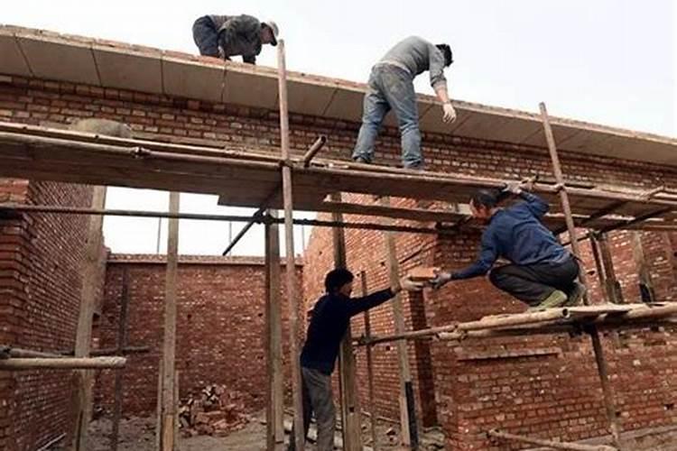 梦见拆旧房建新房的预兆