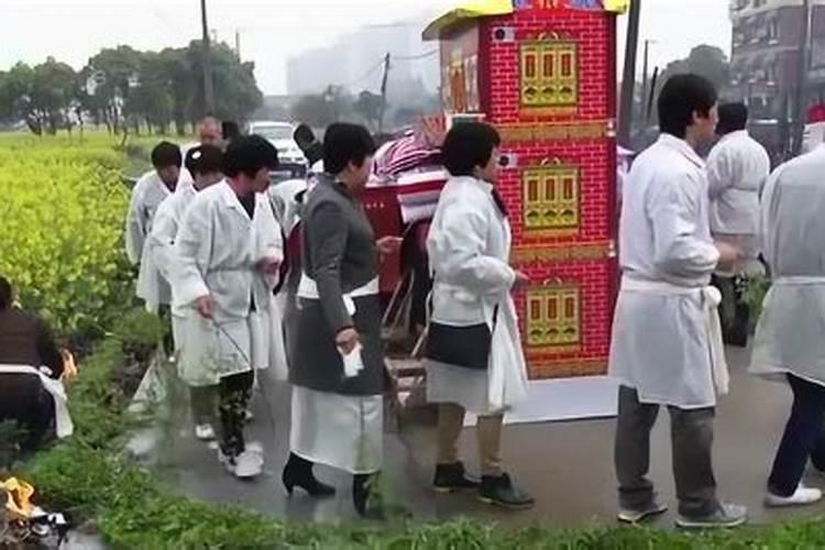 父亲刚刚去世,请问传统习俗上的三七、五七等烧法,谢谢!父亲刚刚去...