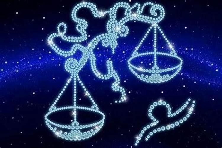 天秤座的女生喜欢什么星座的男生？