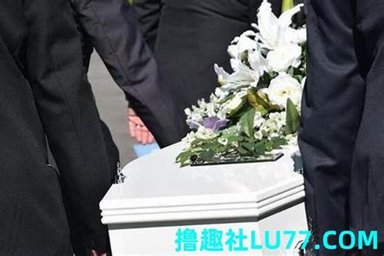 七一年属猪男每月的运势