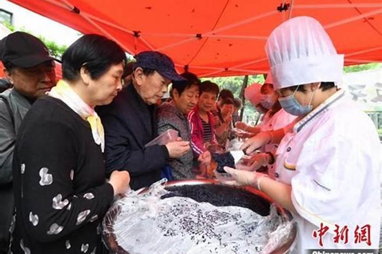 2025年犯太岁的生肖蛇如何化解
