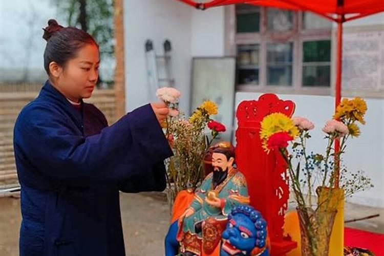 梦见狗死了还流血的预兆