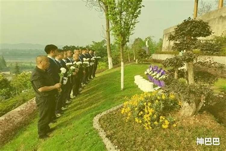 八字中有空亡;例如甲子无戌亥;如某人八字大运地支逢戌亥,那大运是否空...