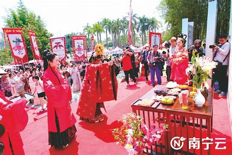 云南白族除夕有怎样的祭树习俗？