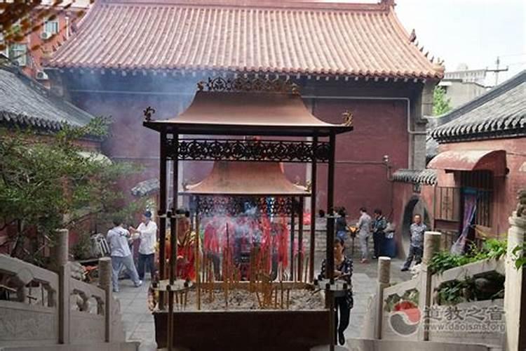 清明节的起源简短20字