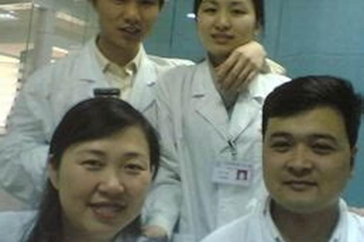 梦见去世的同事什么意思？