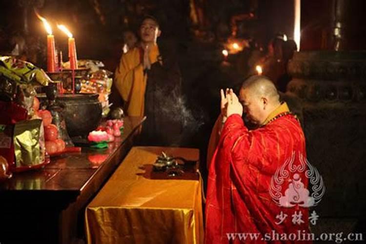 为什么会有“年二八,洗邋遢”这句话呢？