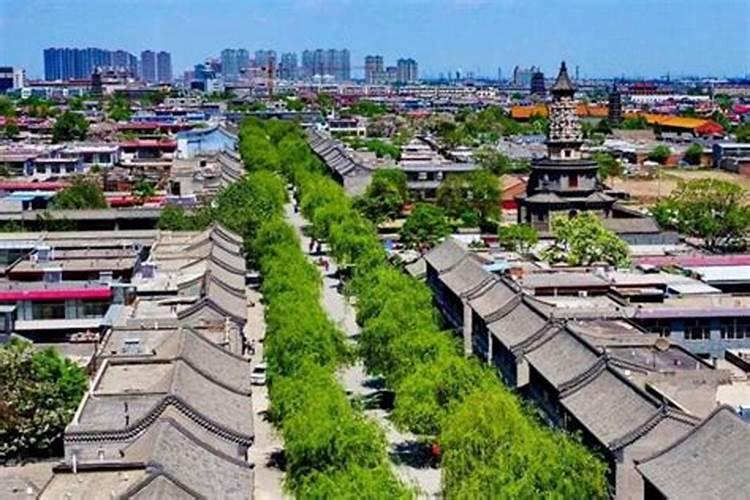 我想学八字,有推荐的老师的吗？
