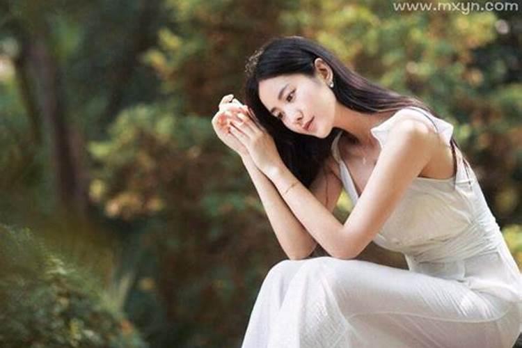 梦见手机断两半的预兆