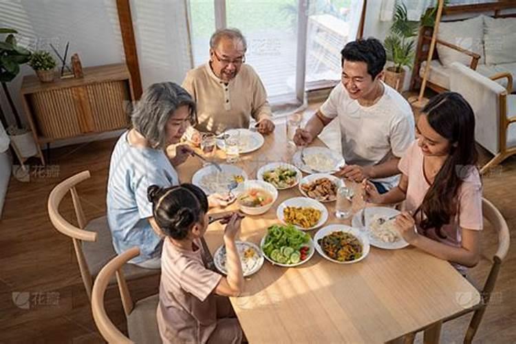 四柱断婚姻口诀大全准的惊人,测命里有几次婚姻