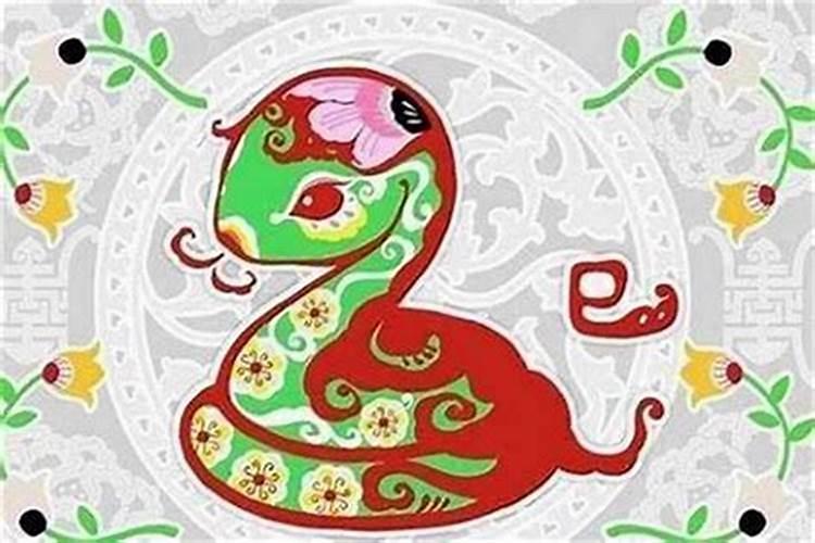 2025属蛇犯太岁注意什么