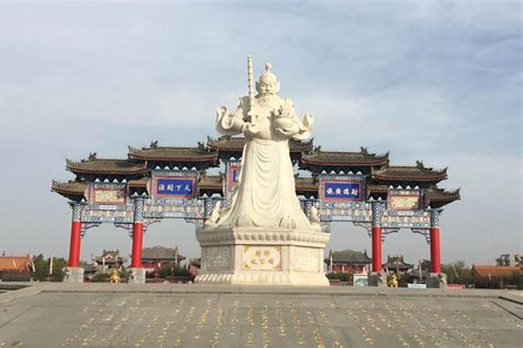 属兔的人今年利不利身体好么