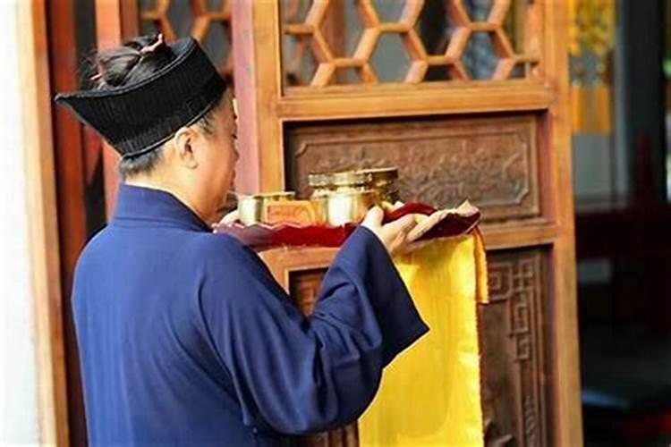 2024年属猪破太岁的影响 如何化解太岁
