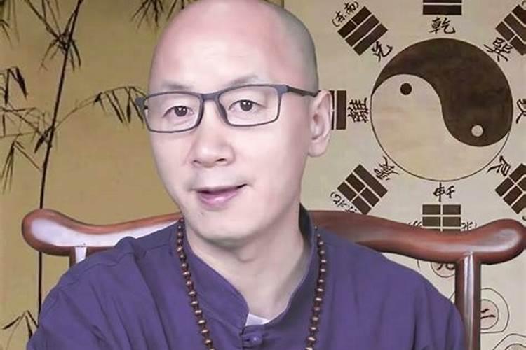 夫妻宫被合代表什么