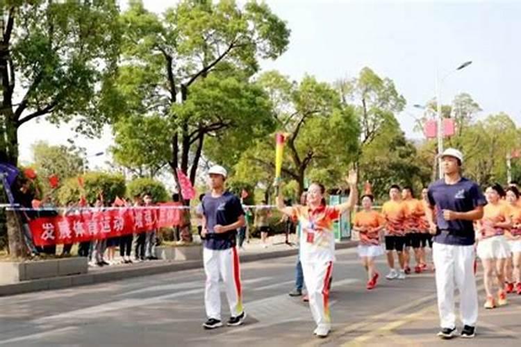 哪些八字的人易成学霸 才华横溢？