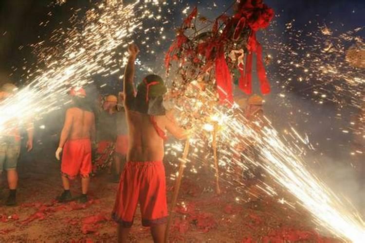 祭祖先的歌词是什么？