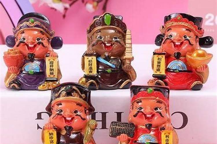 今年正月初一是几月几日？