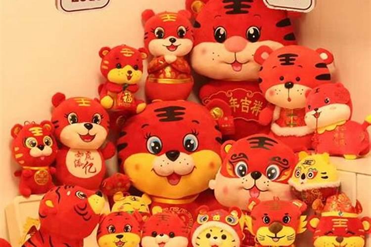 梦见手被蛇咬了是什么意思？