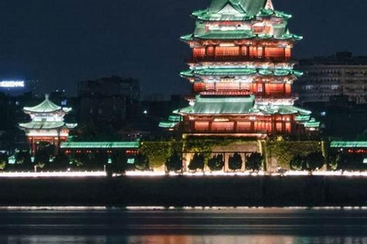 中秋节月亮什么时候最圆