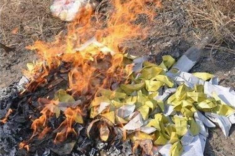38出生的今年下葬是巽乾方合适还是巳亥方合适？