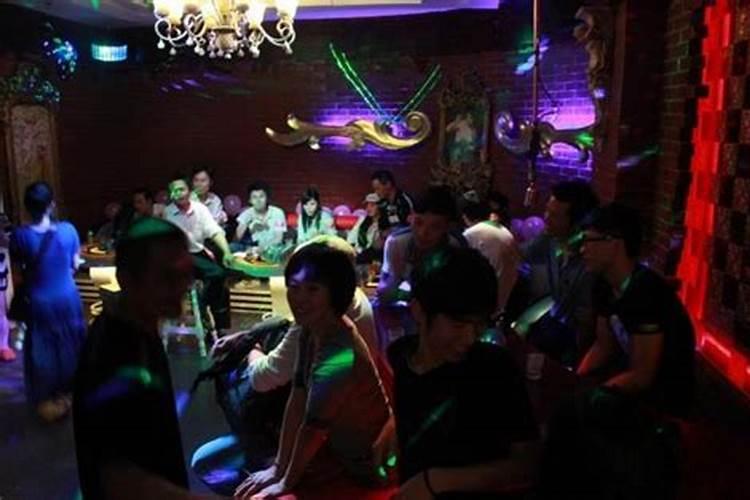 梦见加油是什么意思