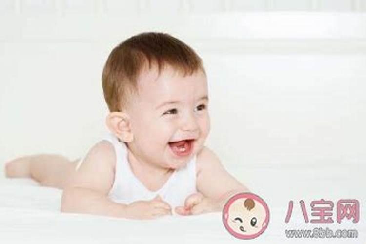 ...今年22岁,我也是22,大学毕业了,我们能结婚吗？谢谢