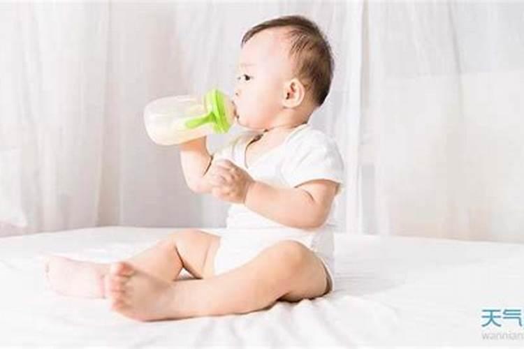 梦见小孩吐奶什么意思 梦见小孩吐奶的寓意