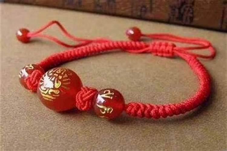 属龙明年的运气和财运怎么样