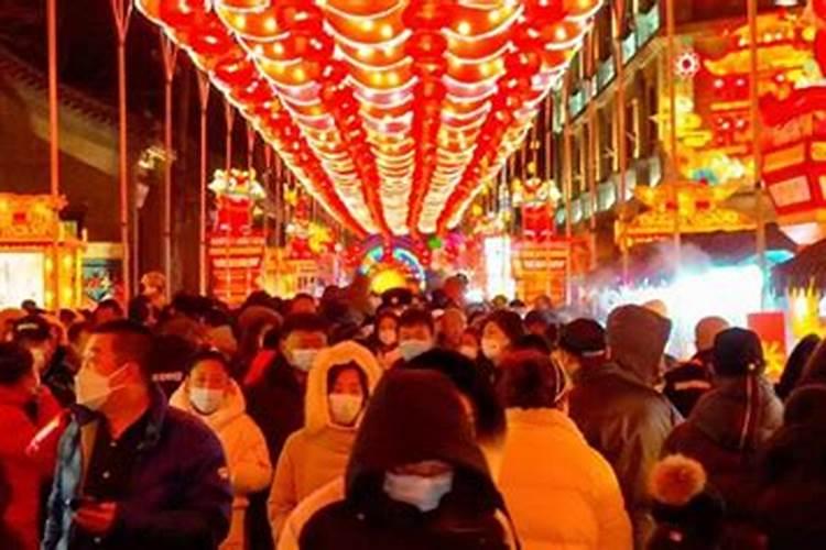 生辰八字可以用红布包着吗？