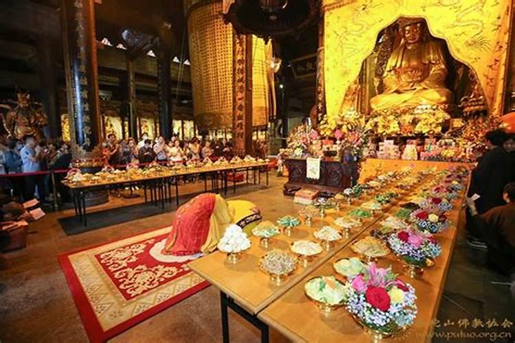 七月十五怎么过。我的父母已经去了天道。请问佛弟子怎么祭拜父母。
