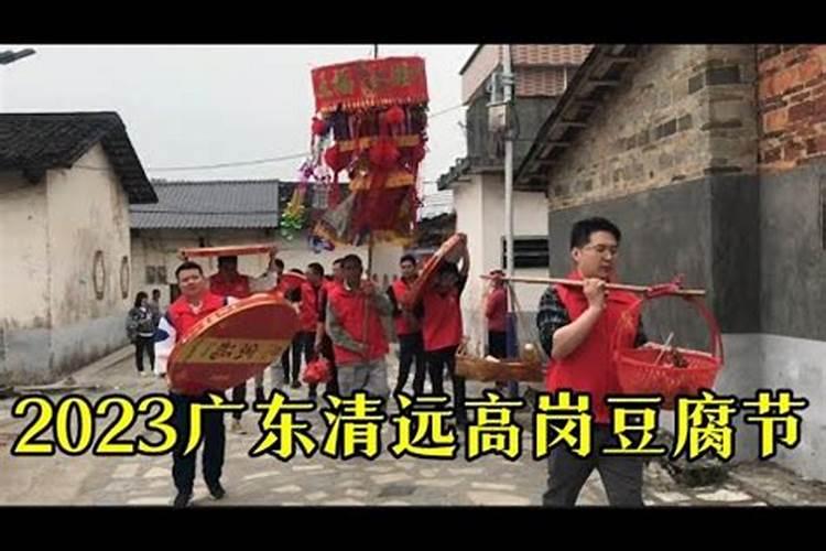 2025年1965年属蛇的运程