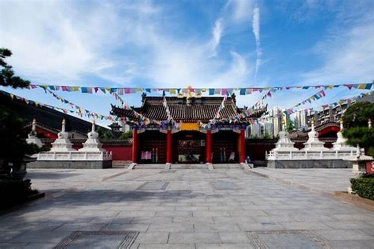 祭拜婴灵 给婴灵立神主牌 是要找神婆还是去什么庙里？求具体答案