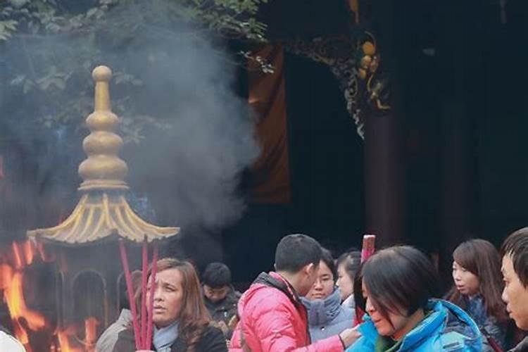 查属兔七月初七出生的命运如何？