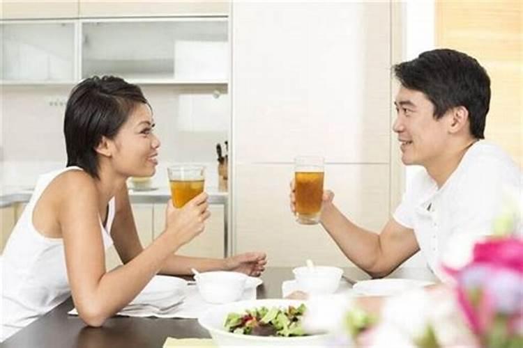梦见邻居来自己家吃饭的预兆